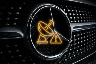 Gros plan icône alerte radar Mercedes